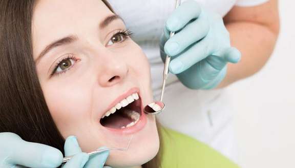 It’s Still Summer & Still The Best Time to Get Dental Treatment At Heroes Dental