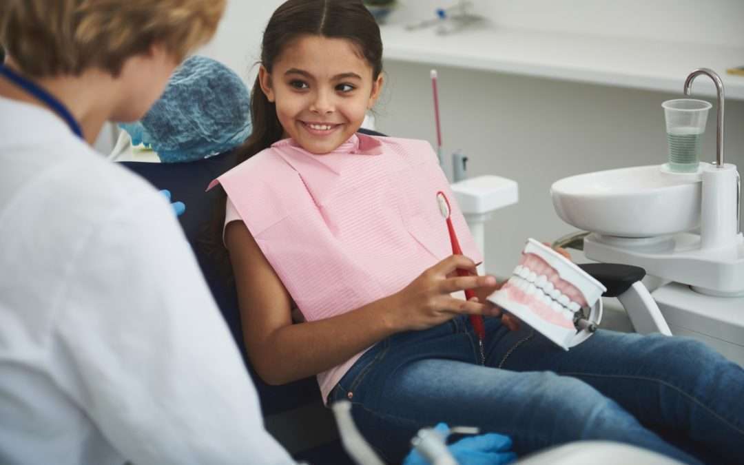 5 Reasons Why Your Child Needs to Visit the Dentist Before School Starts
