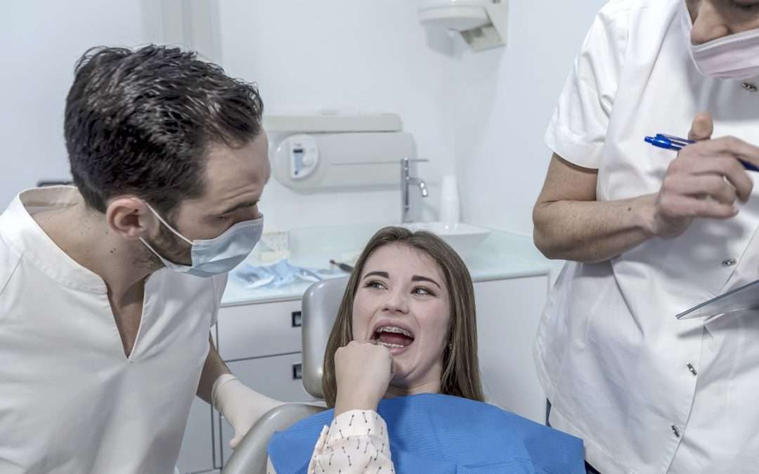 The Symptoms of a Cavity and How To Tell if You’ve Got One