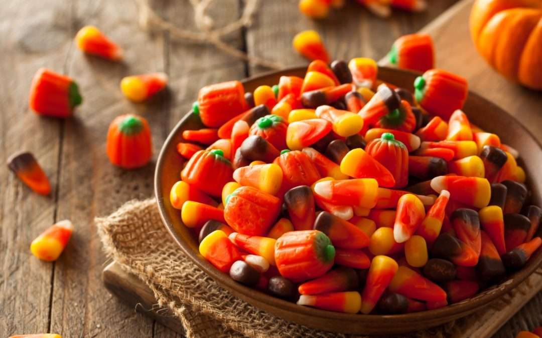 The Best Candy for Your Teeth This Halloween