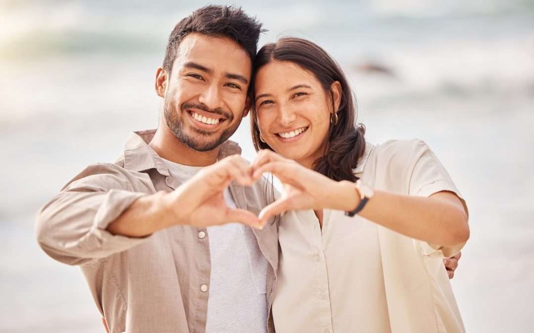 Have White Teeth for Valentine’s Day With Professional Teeth Whitening