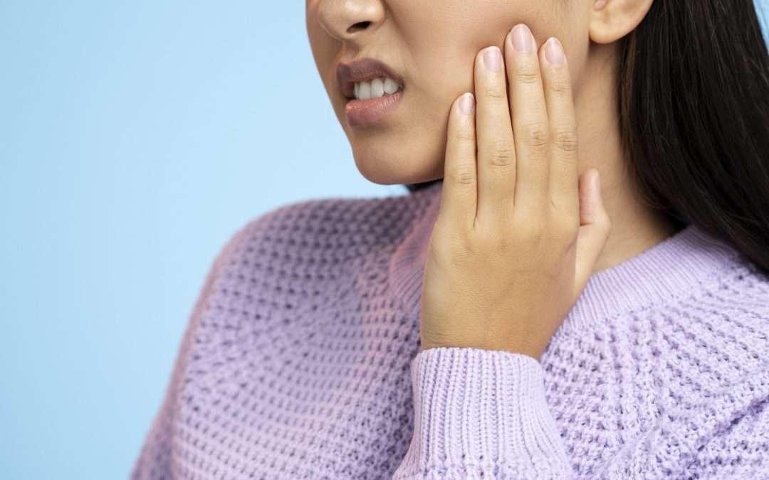 Gingivitis vs. Periodontitis: What’s the Difference?